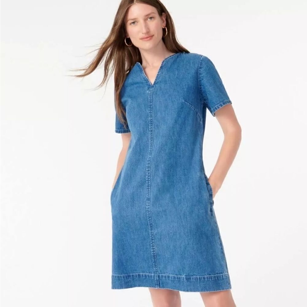 Jcrew blue cotton shift Denim V-neck dress size 6 with pockets